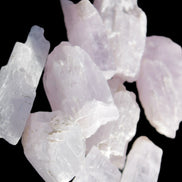 Pink/Lilac Kunzite 9 larger crystals from Afghanistan 21-35mm 90g Wholesale in sunlight - Rocks and Things Store