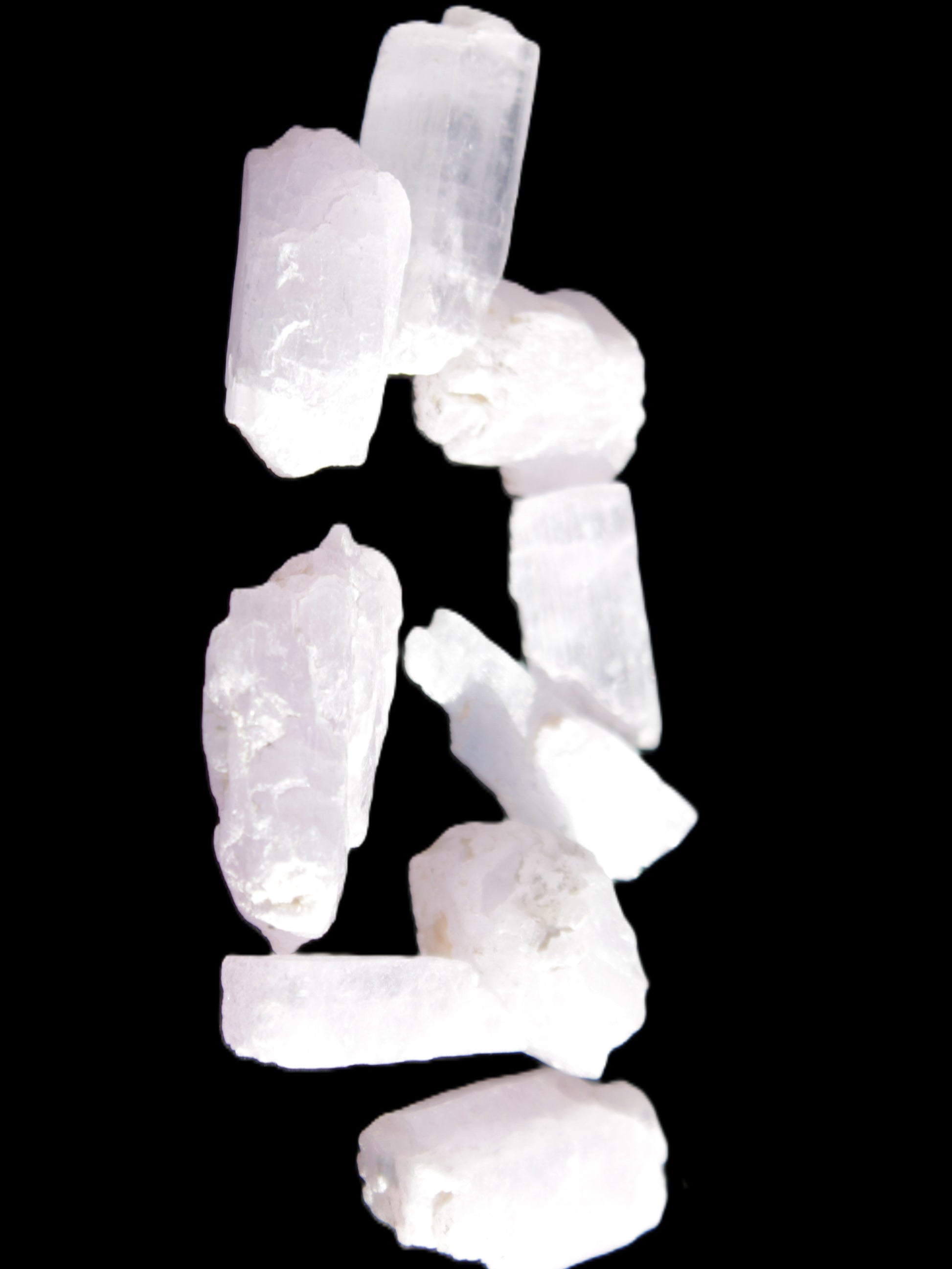 Pink/Lilac Kunzite 9 larger crystals from Afghanistan 21-35mm 90g Wholesale in sunlight - Rocks and Things Store