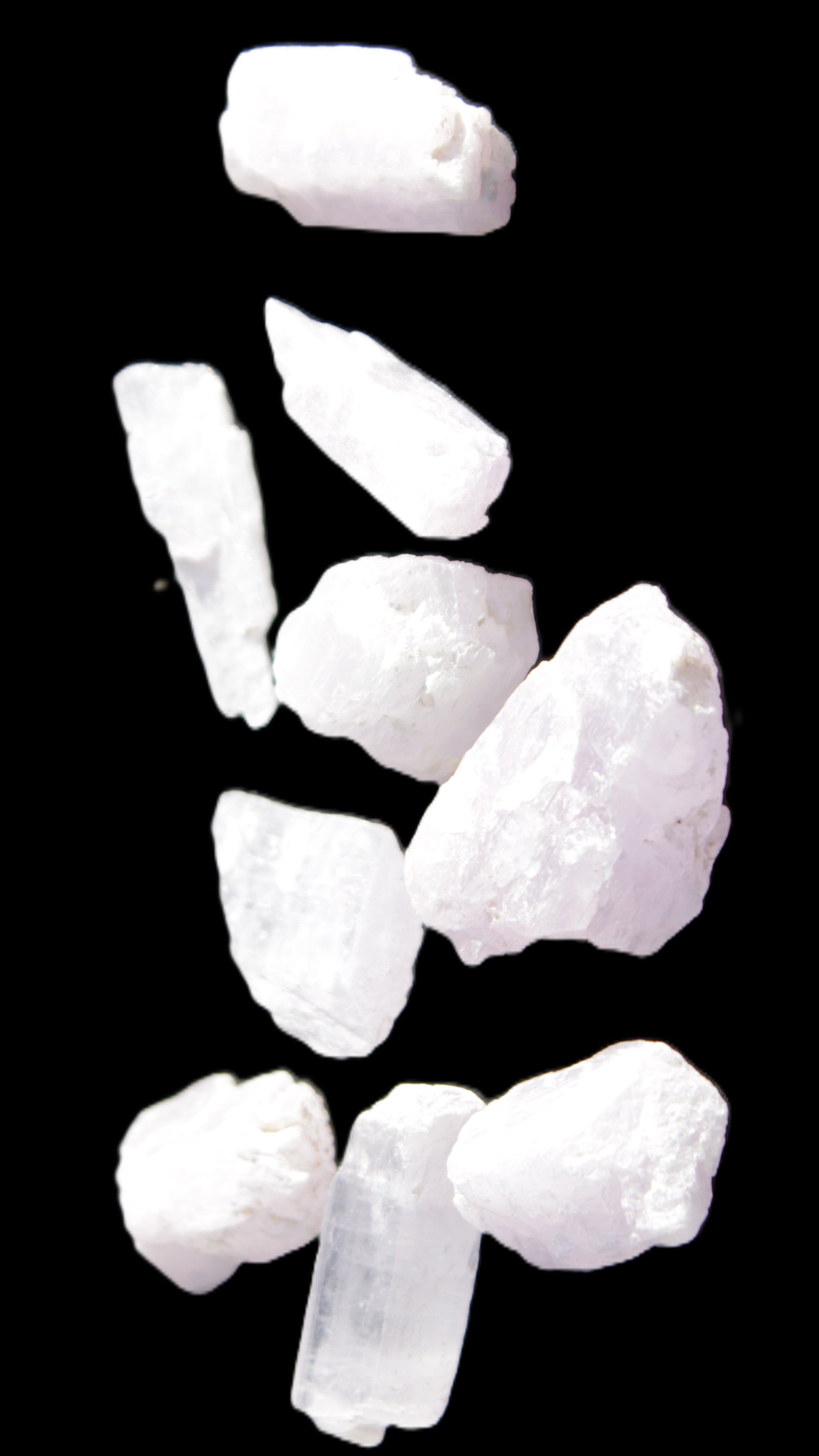 Pink/Lilac Kunzite 9 larger crystals from Afghanistan 21-35mm 90g Wholesale in sunlight - Rocks and Things Store