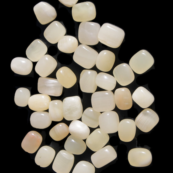 Lemon Topaz Calcite 40 tumbled stones 250g Wholesale in sunlight - Rocks and Things Store