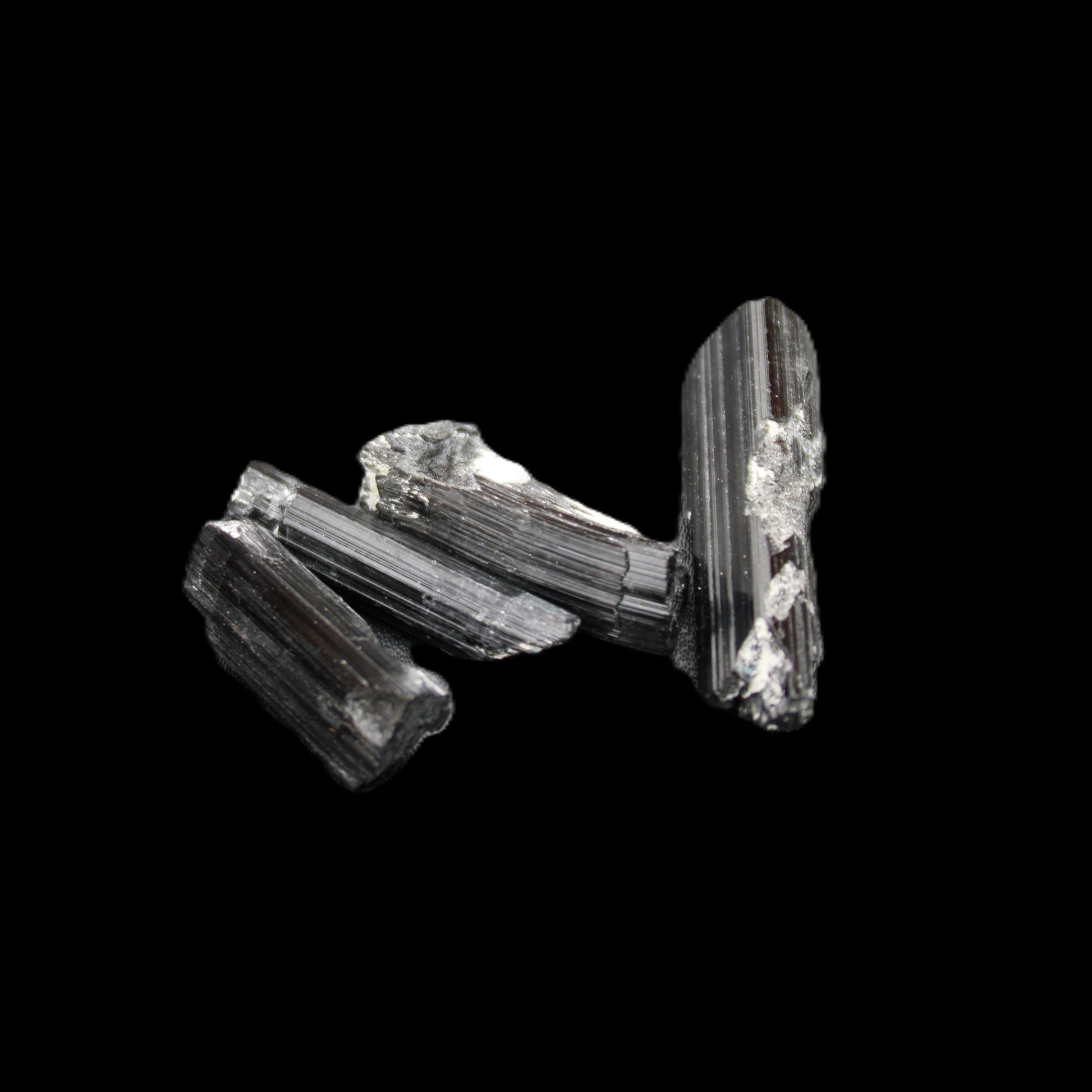 Black Tourmaline 3/4 natural crystals 22-36mm 14-16g in sunlight - Rocks and Things Store