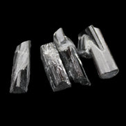 Black Tourmaline 3/4 natural crystals 22-36mm 14-16g in sunlight - Rocks and Things Store