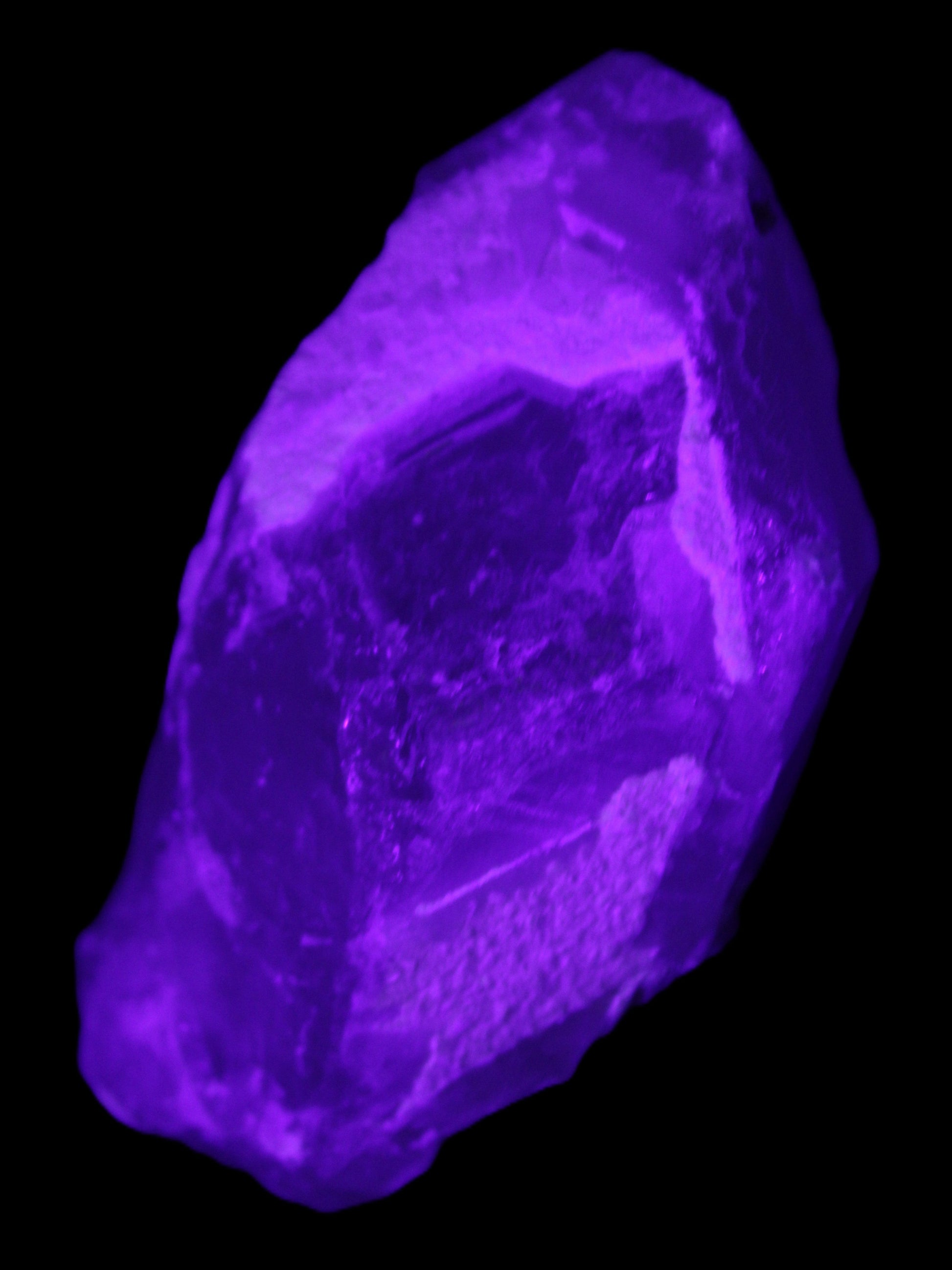 Quartz crystals with Green Tourmaline, Mica from Skardu, Pakistan 188g in UV light - Rocks and Things Store