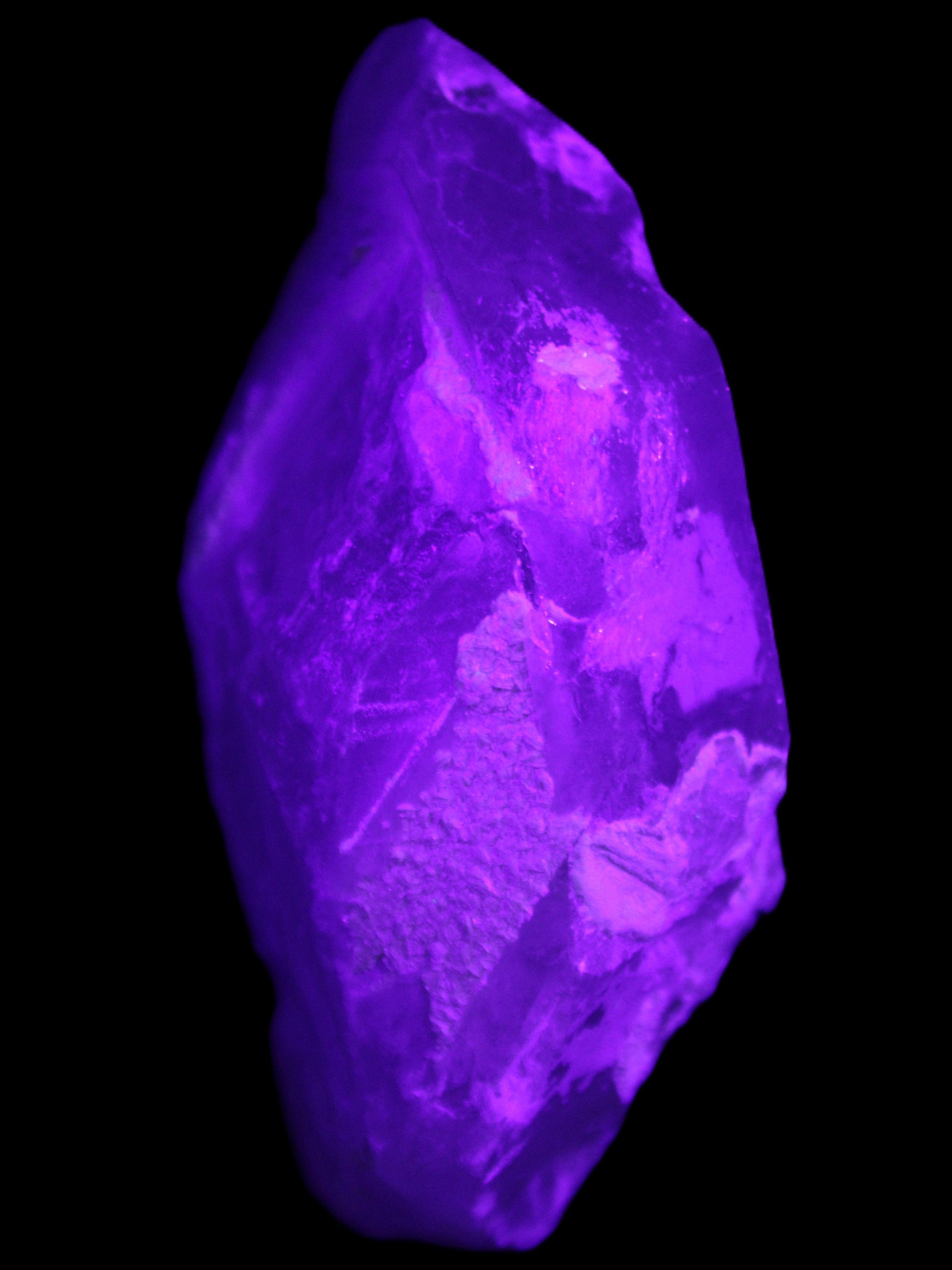 Quartz crystals with Green Tourmaline, Mica from Skardu, Pakistan 188g in UV light - Rocks and Things Store