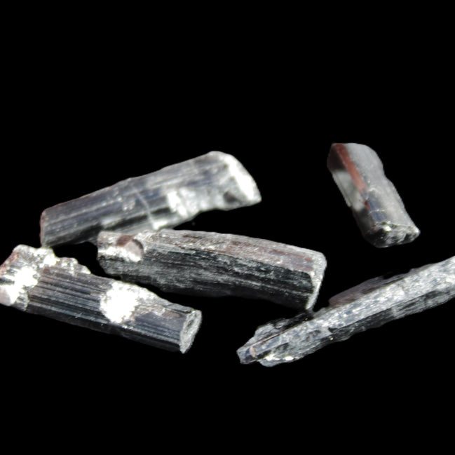 Black Tourmaline 3/4 natural crystals 22-36mm 10-12g in sunlight - Rocks and Things Store