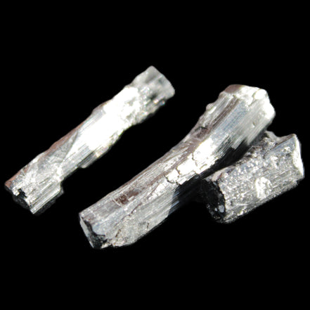 Black Tourmaline 3/4 natural crystals 22-36mm 10-12g in sunlight - Rocks and Things Store