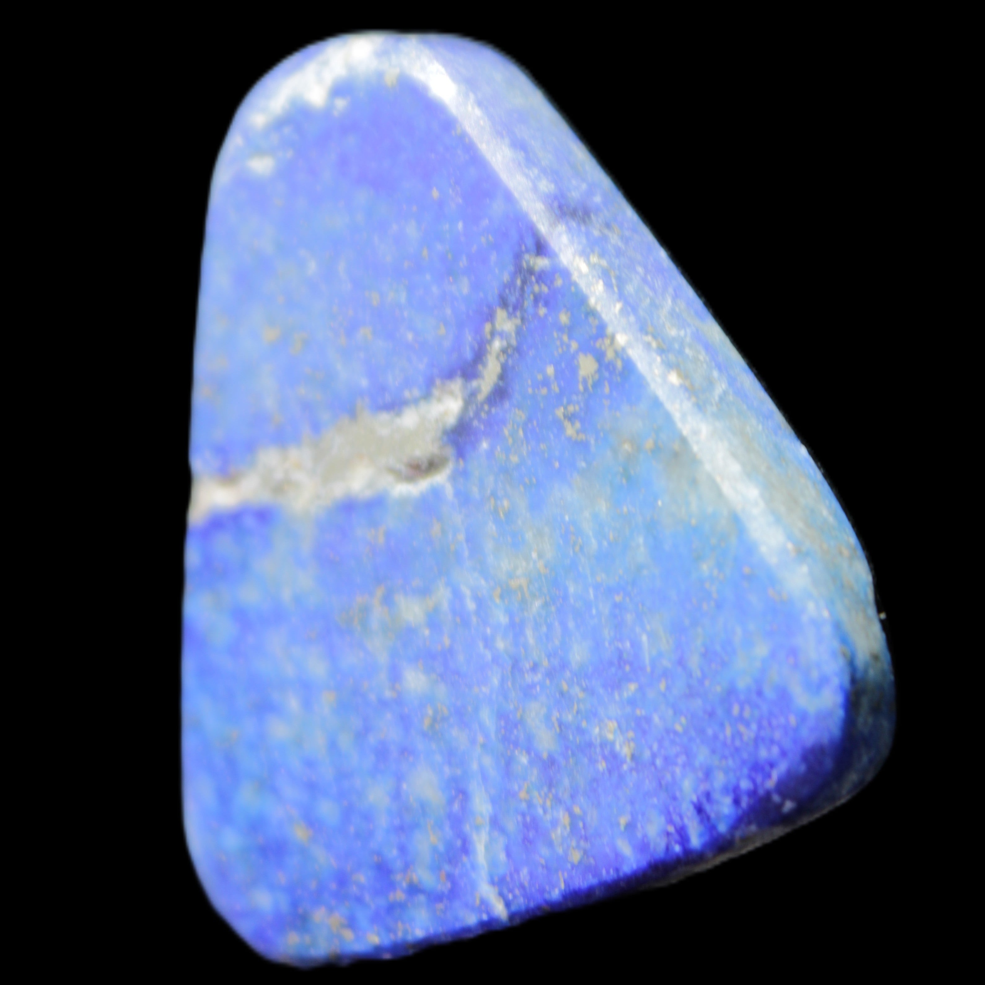 Lapis Lazuli rounded triangular pendant shape 31*6*34mm 15.3g in sunlight