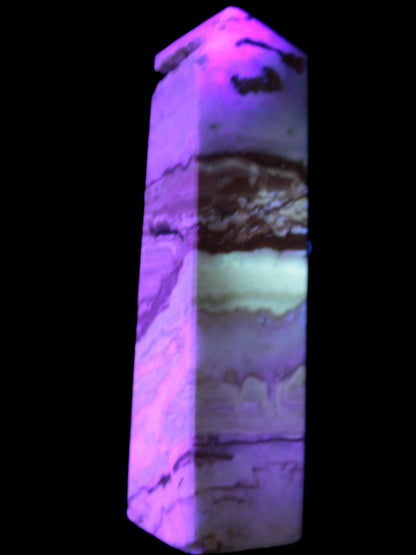 Caribbean aqua blue Calcite obelisk 479g in UV light - Rocks and Things Store