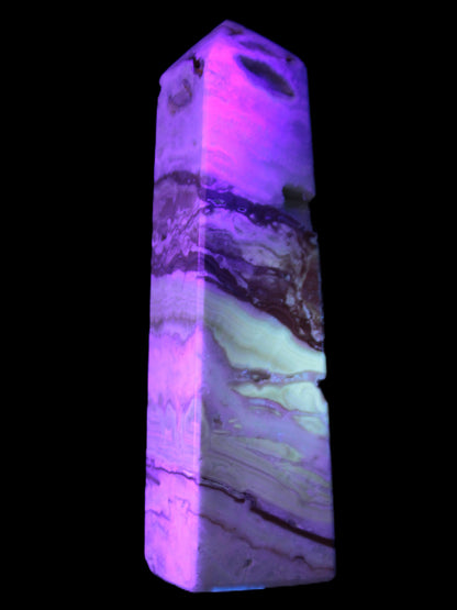 Caribbean aqua blue Calcite obelisk 479g in UV light - Rocks and Things Store