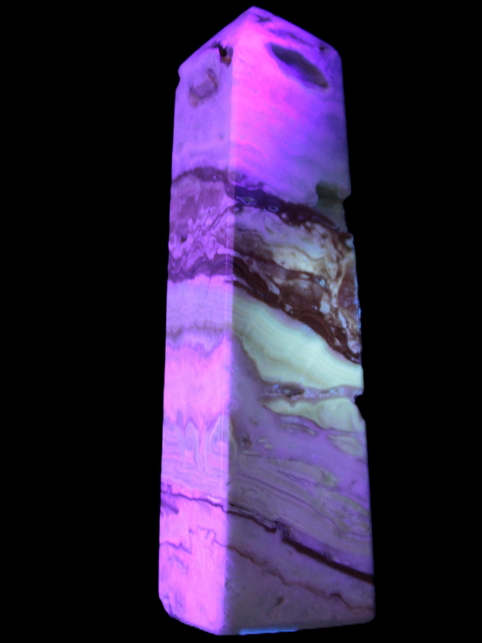 Caribbean aqua blue Calcite obelisk 479g in UV light - Rocks and Things Store