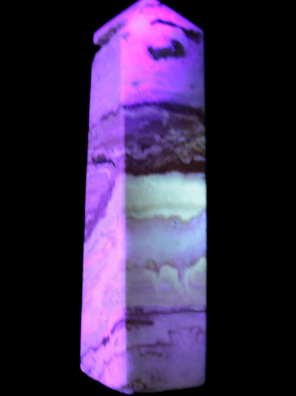 Caribbean aqua blue Calcite obelisk 479g in UV light - Rocks and Things Store