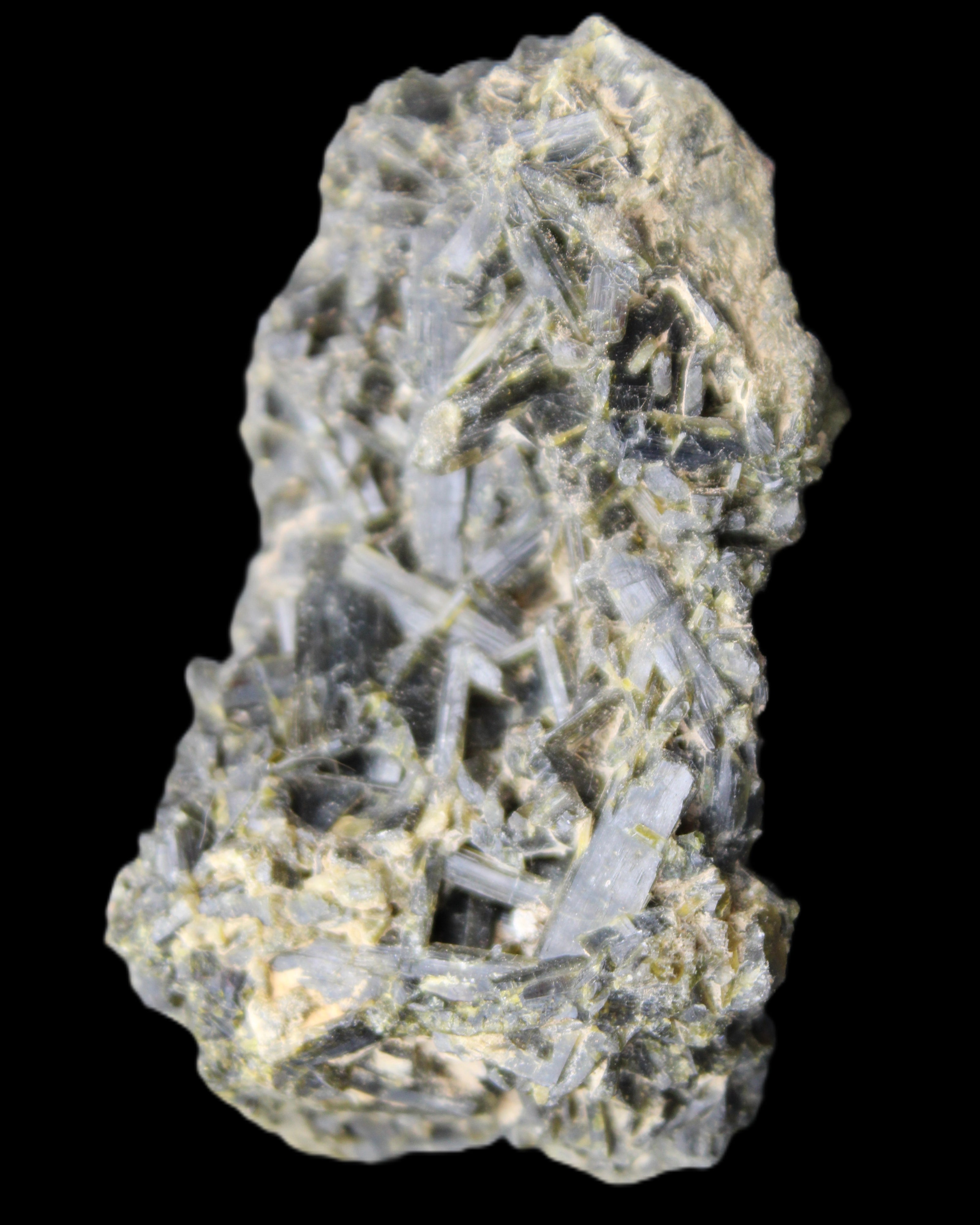 Epidote cluster specimen 80*50*42mm 181g in sunlight - Rocks and Things Store