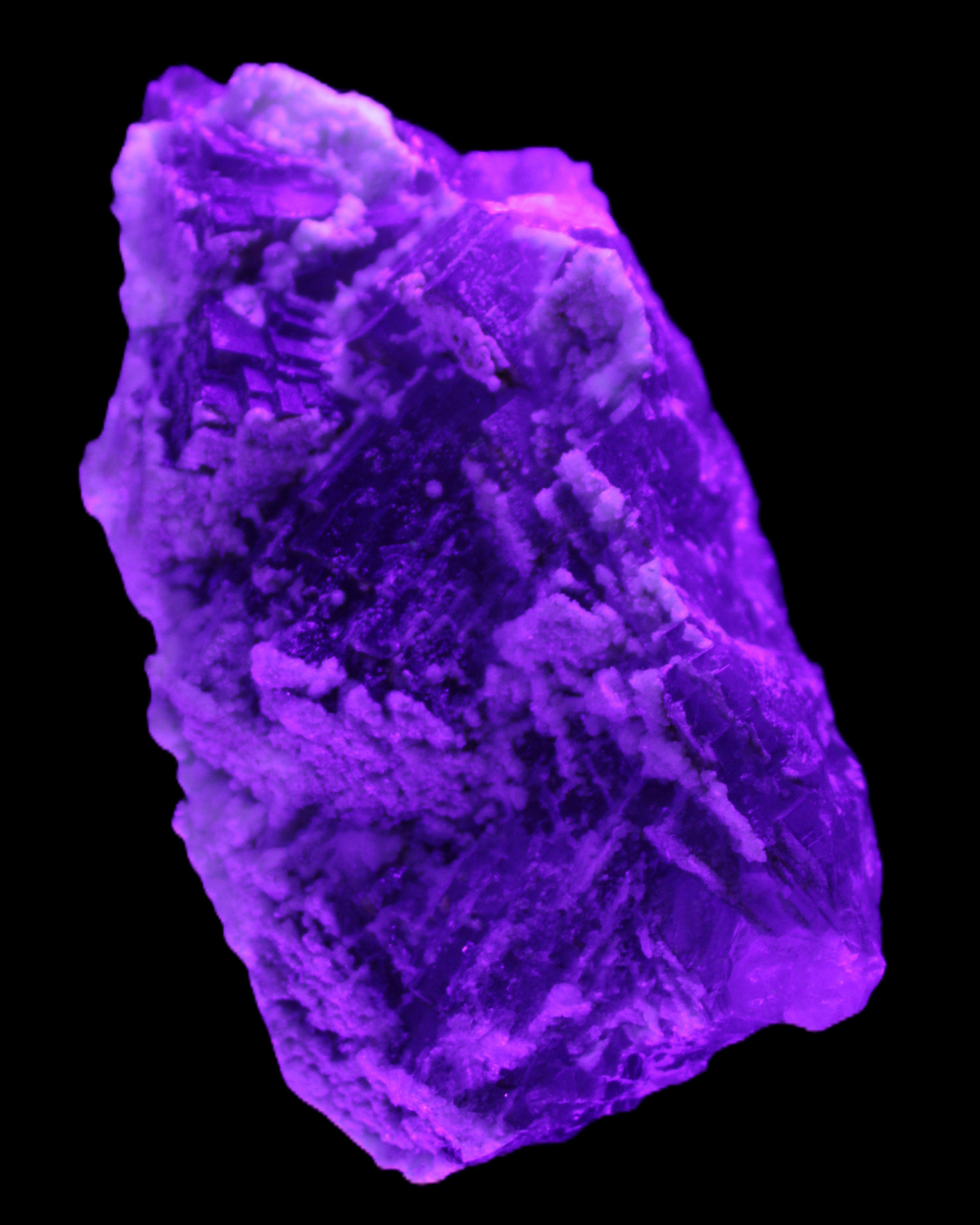 Fluorite snow steppes 137*55*65mm 1080g in UV light - Rocks and Things Store