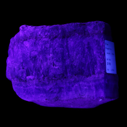 Awesome Blue Aragonite 100*83*71mm 1035g in UV light - Rocks and Things Store