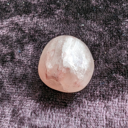 Pink grapefruit Calcite tumbled stone 6-8g