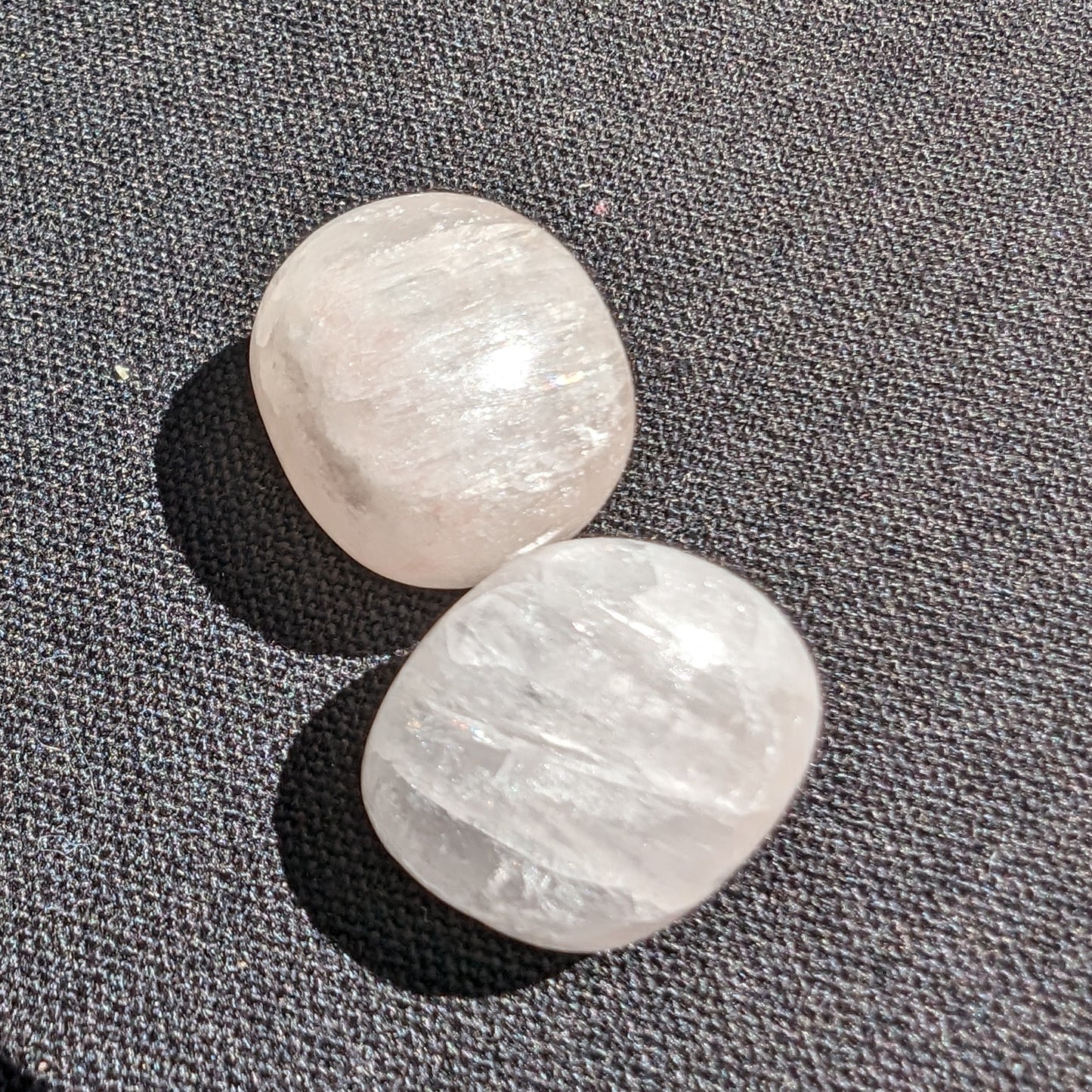 Pink sorbet Calcite 2 tumbled stones 10g