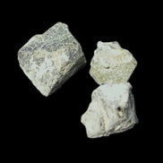 Magnetic Epidote 4 octahedral crystals 15-30mm 31g in sunlight - Rocks and Things Store