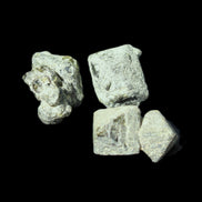 Magnetic Epidote 3 irregular octahedral crystals 15-30mm 30g in sunlight - Rocks and Things Store