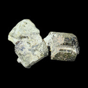 Magnetic Epidote 3 irregular octahedral crystals 15-30mm 30g in sunlight - Rocks and Things Store