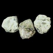 Magnetic Epidote 3 irregular octahedral crystals 15-30mm 30g in sunlight - Rocks and Things Store