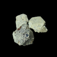 Magnetic Epidote 3 irregular octahedral crystals 15-30mm 30g in sunlight - Rocks and Things Store