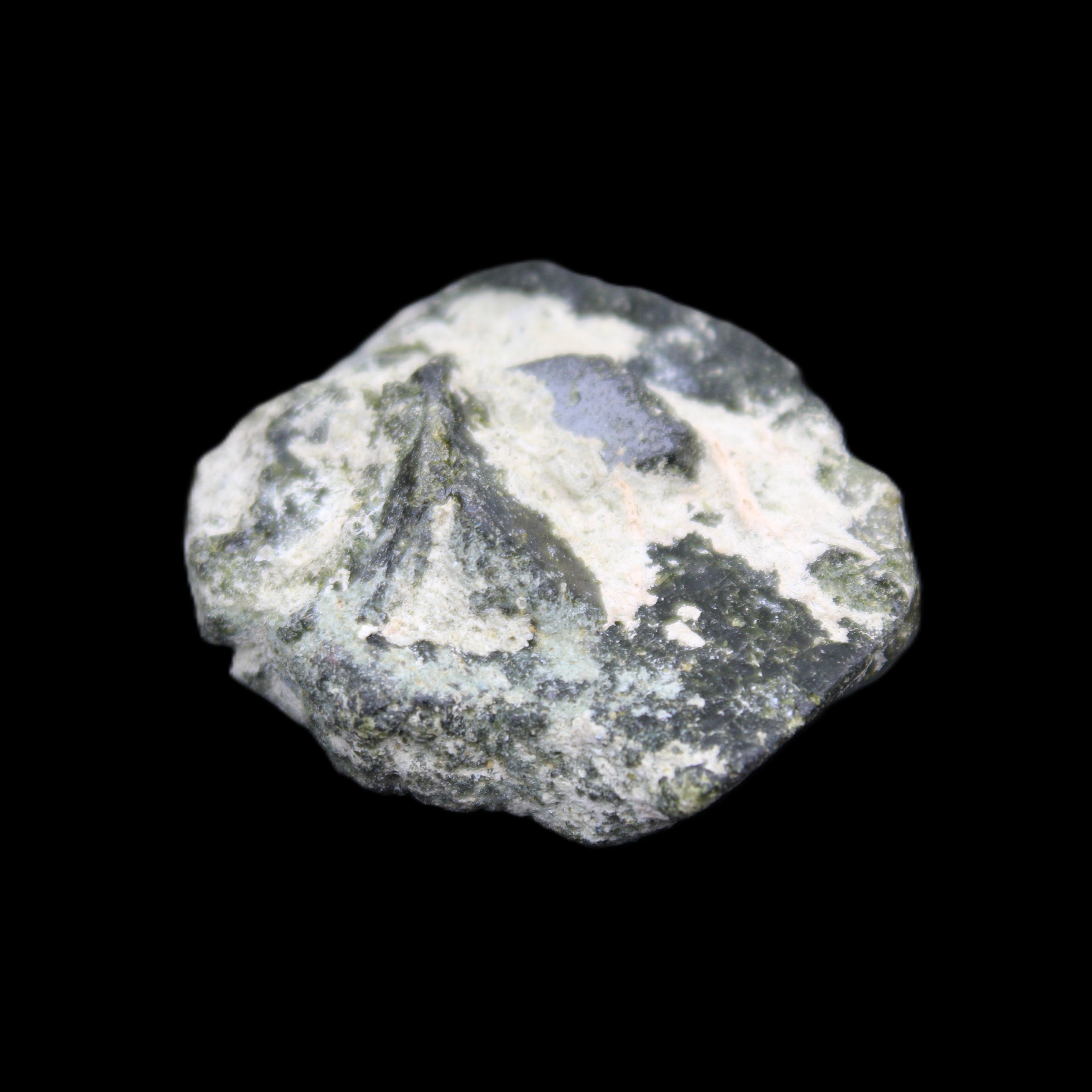 Epidote cluster specimen 40*35*15mm 35g in sunlight - Rocks and Things Store