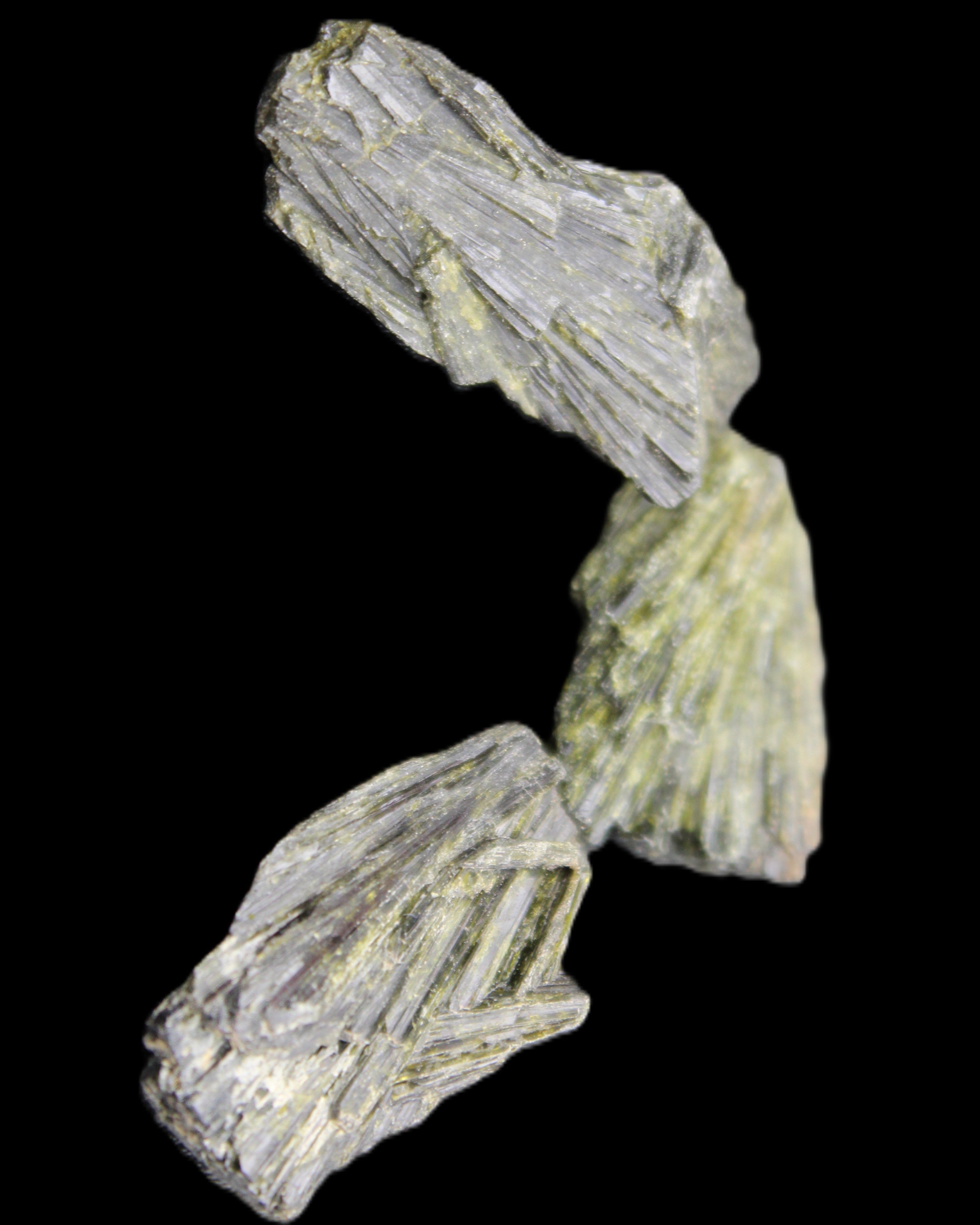 Epidote 3 floral crystal clusters 16g in sunlight - Rocks and Things Store