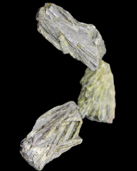 Epidote 3 floral crystal clusters 16g in sunlight - Rocks and Things Store