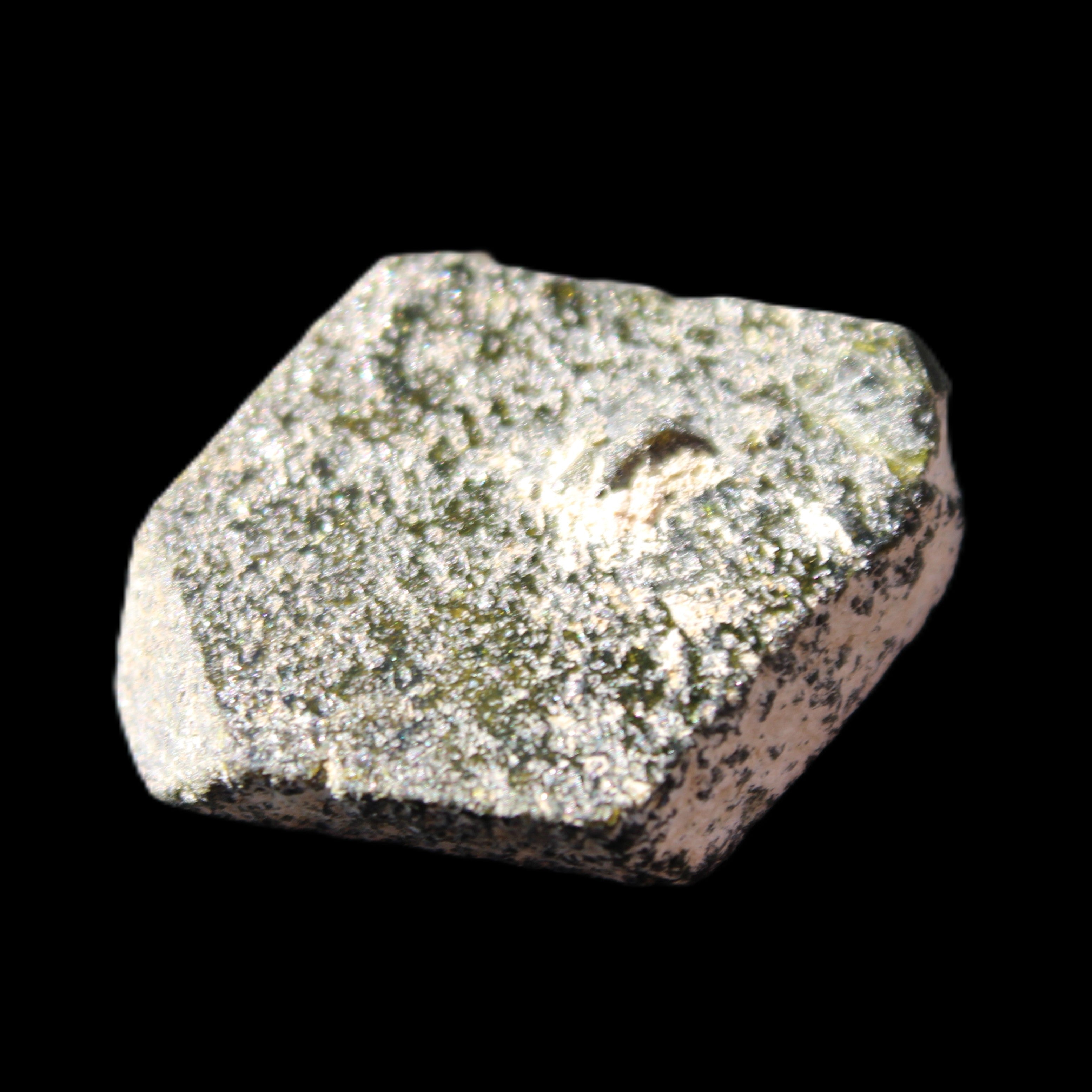 Magnetic Epidote hexagon crystal 24-27mm 7-9g in sunlight - Rocks and Things Store