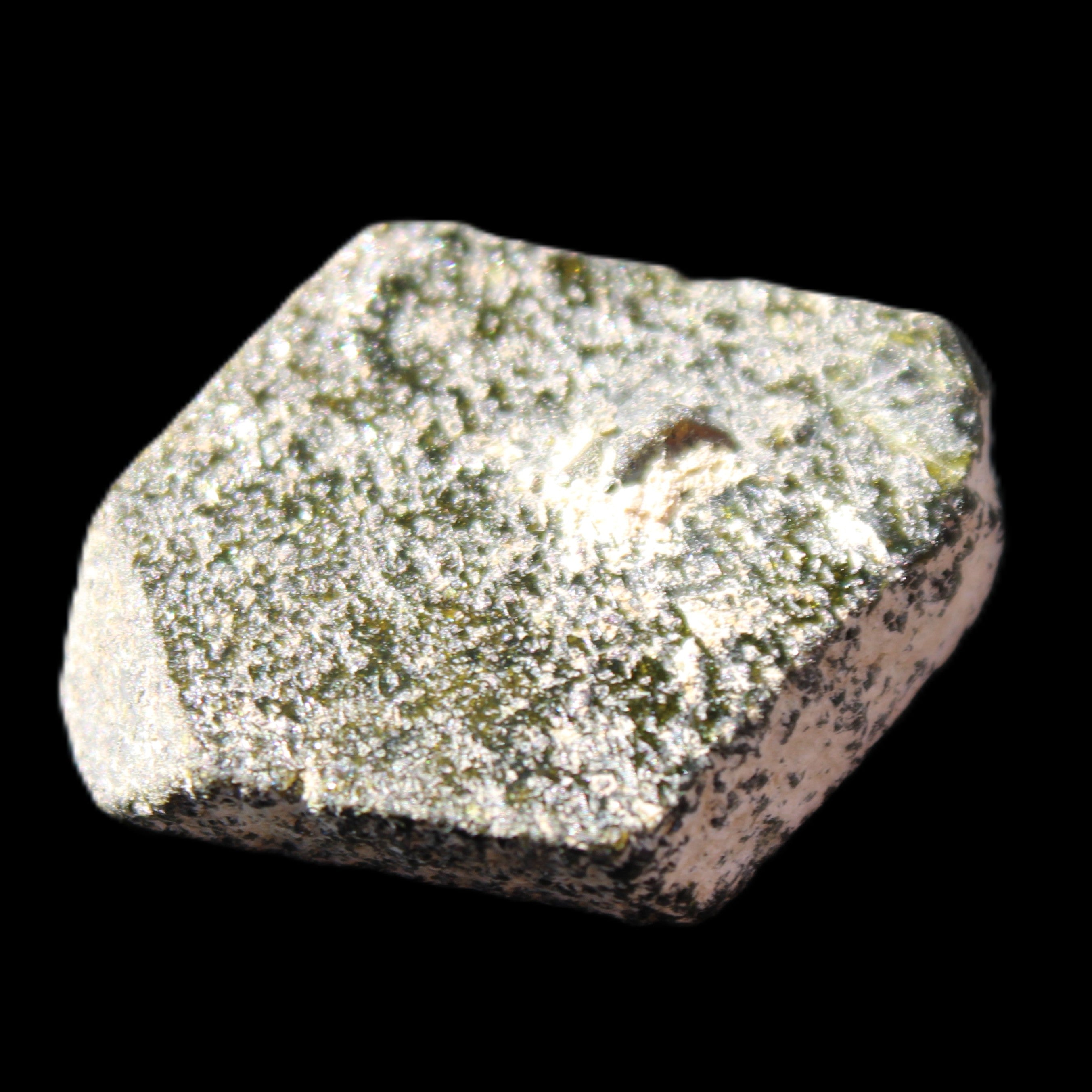 Magnetic Epidote hexagon crystal 24-27mm 7-9g in sunlight - Rocks and Things Store