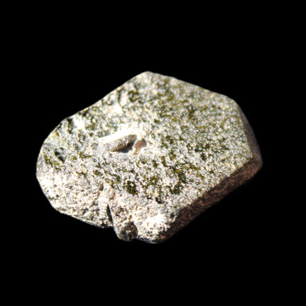 Magnetic Epidote hexagon crystal 24-27mm 7-9g in sunlight - Rocks and Things Store