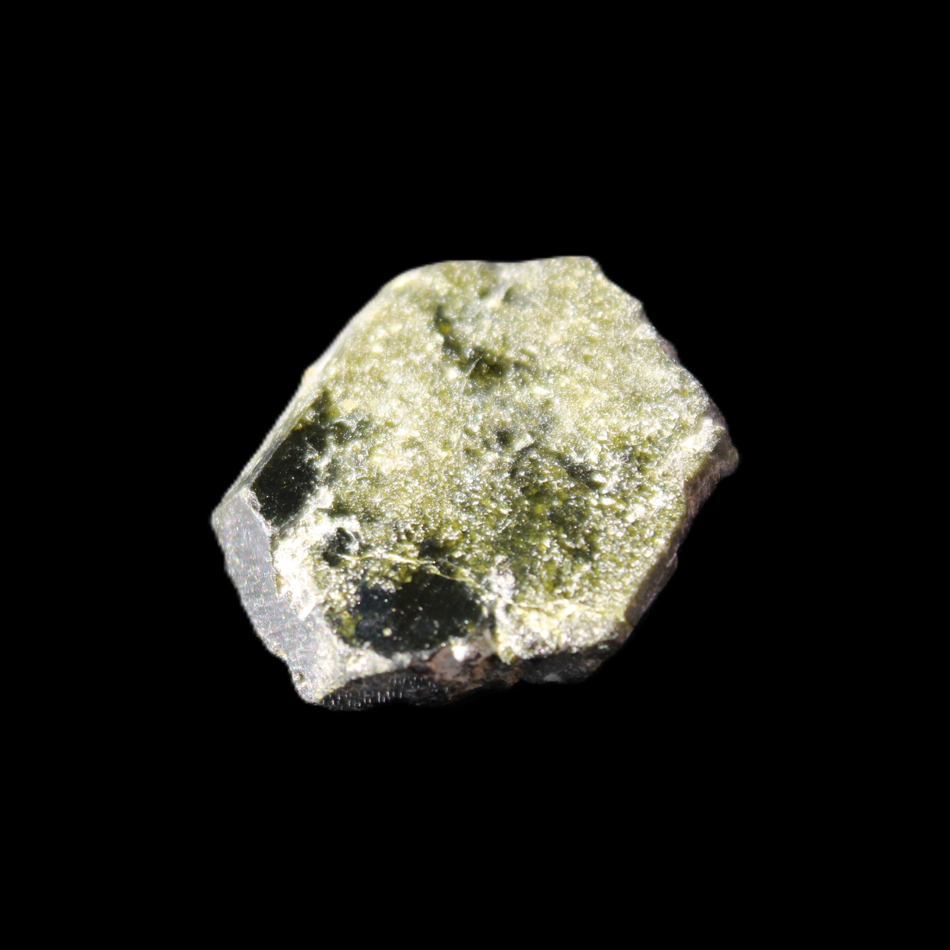 Magnetic Epidote hexagon crystal 24-27mm 7-9g in sunlight - Rocks and Things Store