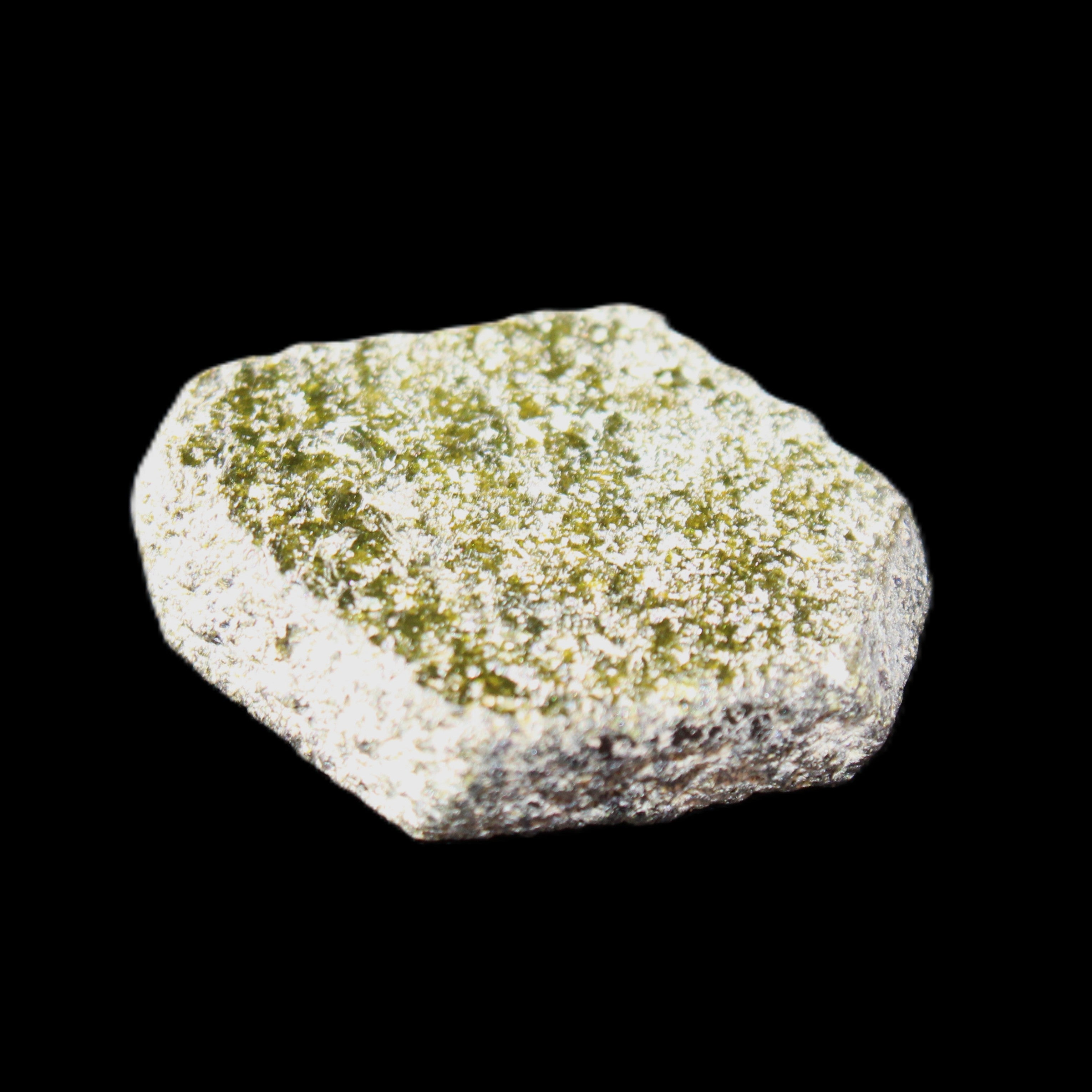 Magnetic Epidote hexagon crystal 24-27mm 7-9g in sunlight - Rocks and Things Store