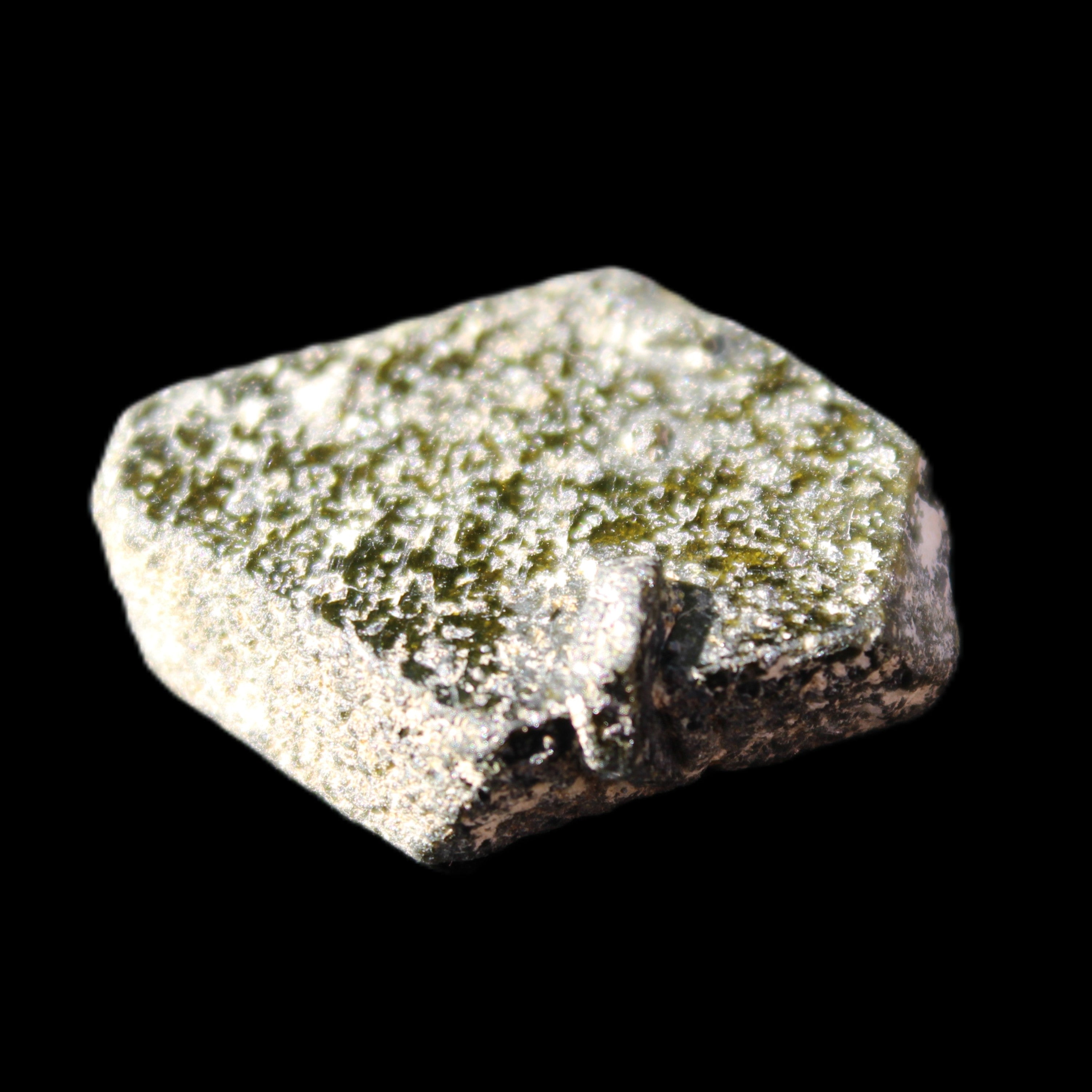 Magnetic Epidote hexagon crystal 24-27mm 7-9g in sunlight - Rocks and Things Store