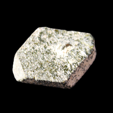 Magnetic Epidote hexagon crystal 24-27mm 7-9g in sunlight - Rocks and Things Store