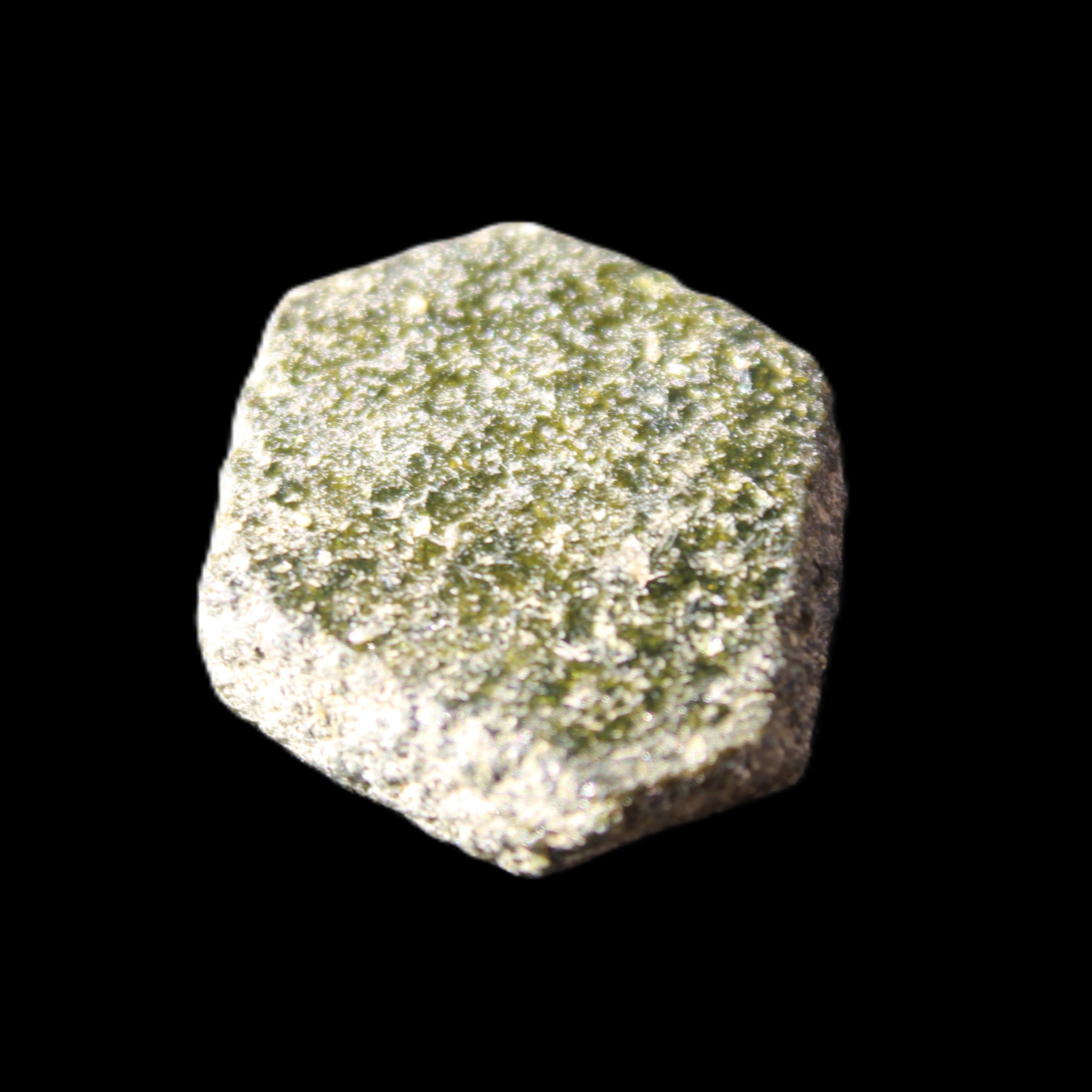 Magnetic Epidote hexagon crystal 24-27mm 7-9g in sunlight - Rocks and Things Store