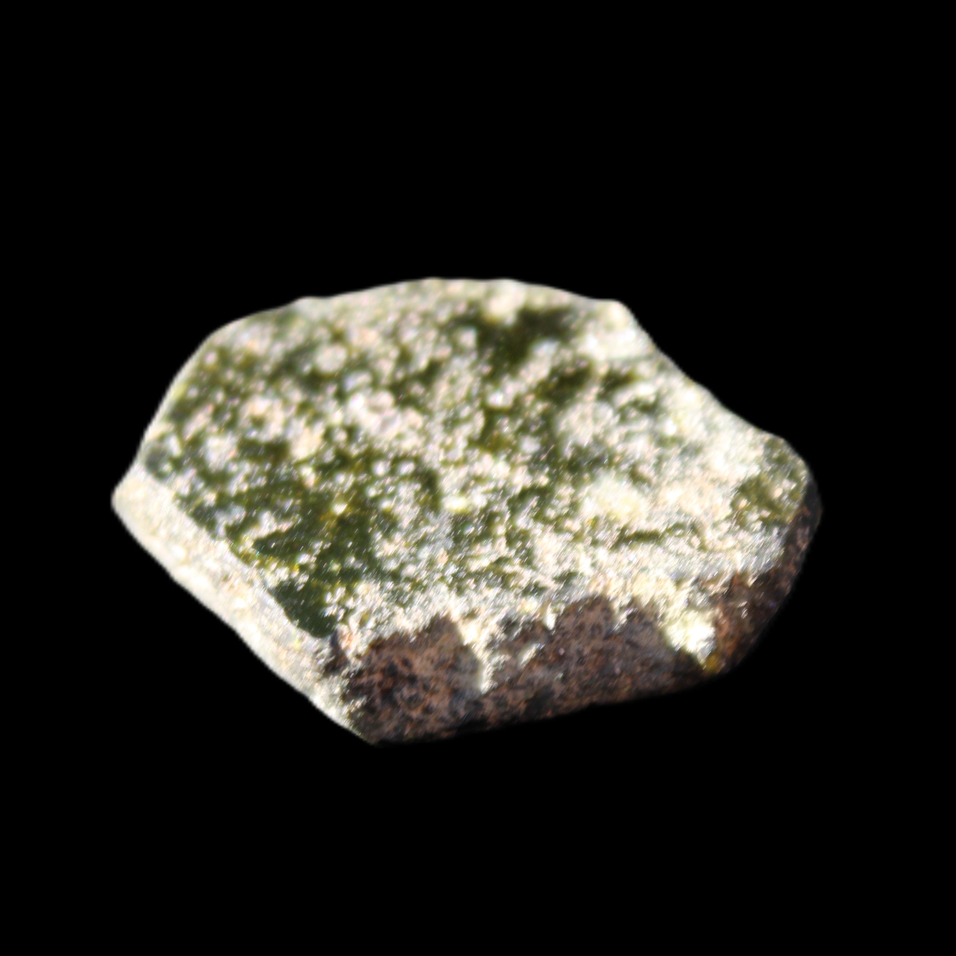 Magnetic Epidote hexagon crystal 24-27mm 7-9g in sunlight - Rocks and Things Store