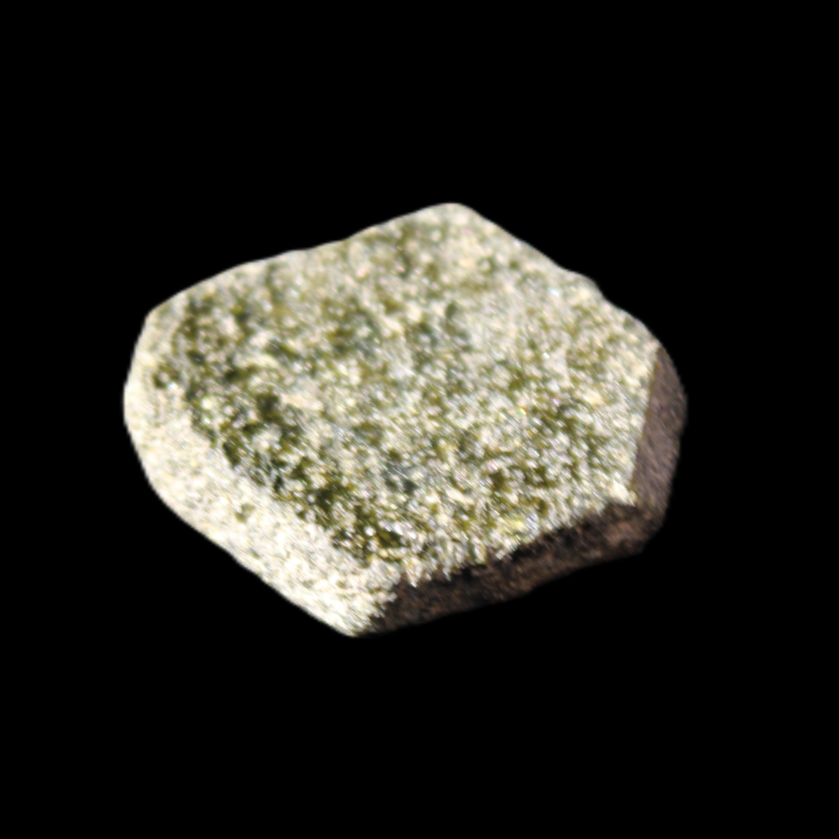 Magnetic Epidote hexagon crystal 24-27mm 7-9g in sunlight - Rocks and Things Store