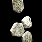 Magnetic Epidote 4 hexagon crystals 11-21m 10g in sunlight - Rocks and Things Store