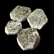Magnetic Epidote 4 hexagon crystals 11-21m 10g in sunlight - Rocks and Things Store