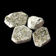 Magnetic Epidote 4 hexagon crystals 11-21m 10g in sunlight - Rocks and Things Store