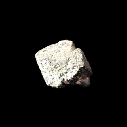 Magnetic Epidote irregular octahedral crystals 25mm 15-16g in sunlight - Rocks and Things Store