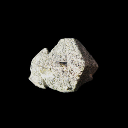 Magnetic Epidote irregular octahedral crystals 25mm 15-16g in sunlight - Rocks and Things Store