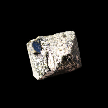 Magnetic Epidote irregular octahedral crystals 25mm 15-16g in sunlight - Rocks and Things Store