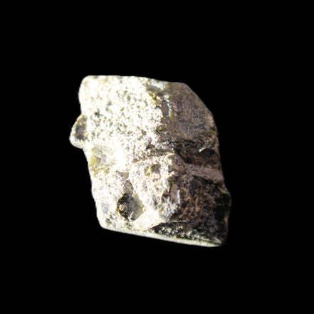 Magnetic Epidote irregular octahedral crystals 25mm 15-16g in sunlight - Rocks and Things Store