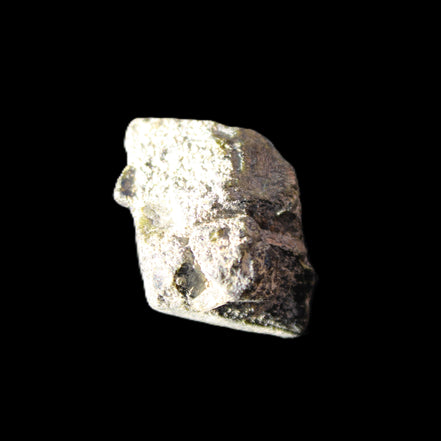 Magnetic Epidote irregular octahedral crystals 25mm 15-16g in sunlight - Rocks and Things Store