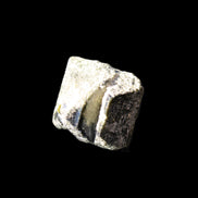 Magnetic Epidote irregular octahedral crystals 25mm 15-16g in sunlight - Rocks and Things Store