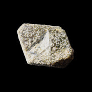 Magnetic Epidote irregular hexagon crystals 21mm 4/5g in sunlight - Rocks and Things Store