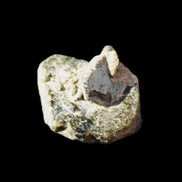 Magnetic Epidote irregular hexagon crystals 21mm 4/5g in sunlight - Rocks and Things Store