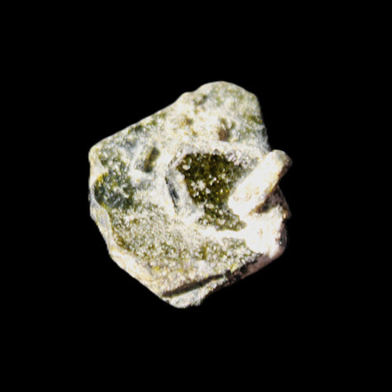 Magnetic Epidote irregular hexagon crystals 21mm 4/5g in sunlight - Rocks and Things Store
